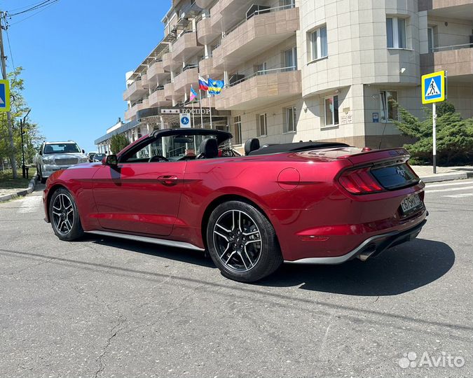 Прокат кабриолета Ford Mustang