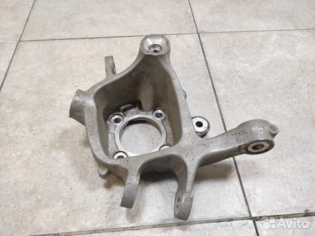 Кулак поворотный задний правый BMW 5-series F10