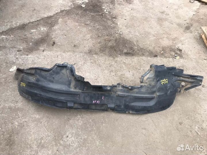 Локер прав. перед. Nissan X-Trail