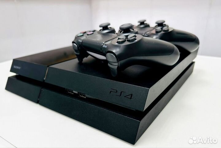 Игровая приставка ps4 с 2 геймпадами