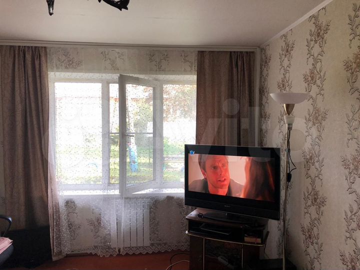 2-к. квартира, 45 м², 1/5 эт.