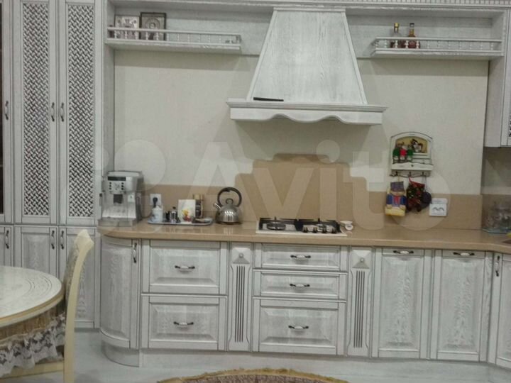 2-к. квартира, 68 м², 4/11 эт.