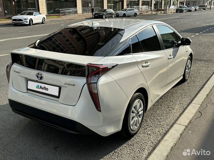 Toyota Prius 1.8 AT, 2018, 56 750 км