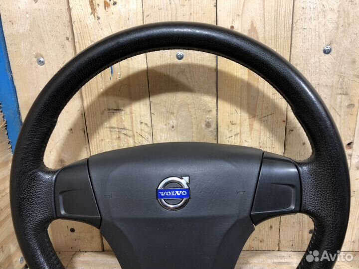 Руль кожаный Volvo S40, C50, V50 Арт. 120142