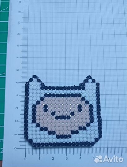 Значки из алмазной мазаики