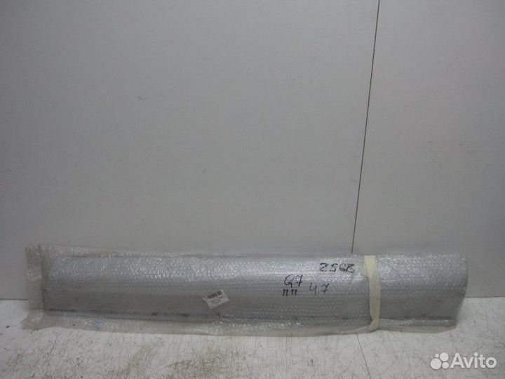 Накладка двери передняя правая Audi Q7 4L