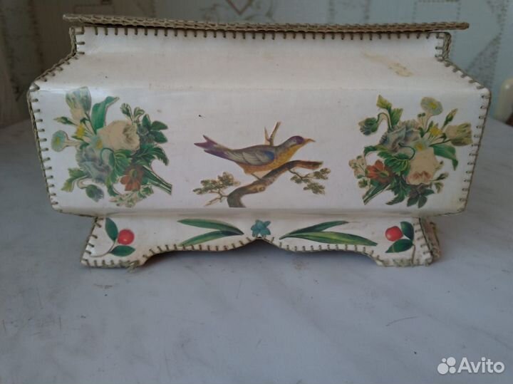 Красивая винтажная шкатулка из СССР