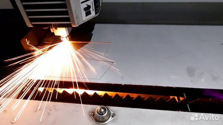 Лазерная резка металла нержавеющей стали