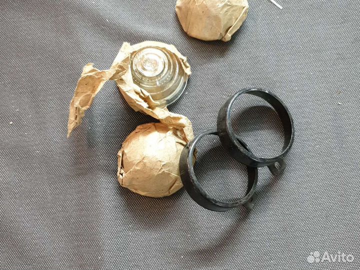 Стекло ободок подфарника пф-10