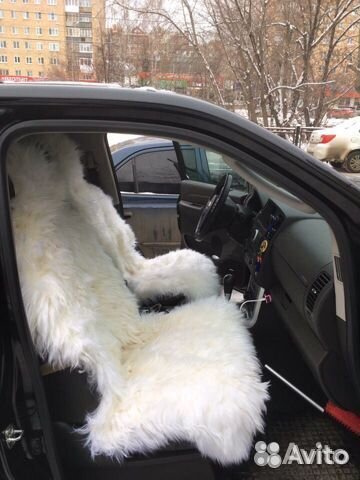 Меховая накидка натуральный мех белая на шкуре