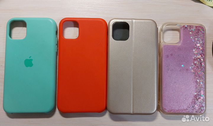Чехлы на iPhone 11