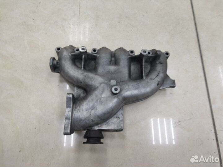 Коллектор впускной Volkswagen Passat B6 1.9 BKC