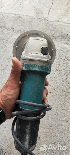 Ушм болгарка makita 125