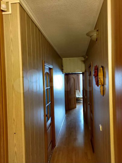 3-к. квартира, 94 м², 3/9 эт.