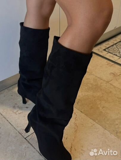 Сапоги с квадратным носом новые 2 цвета