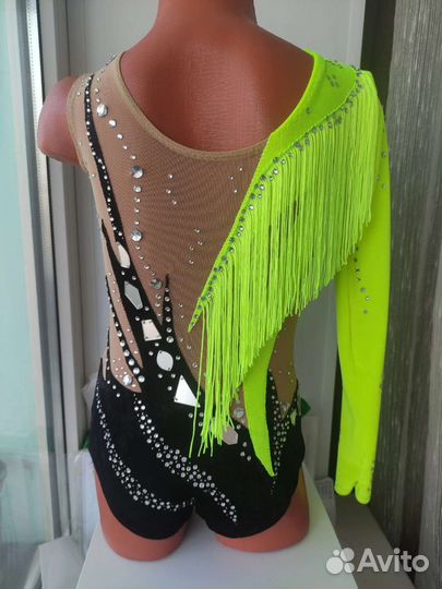 Купальник для художественной гимнастики