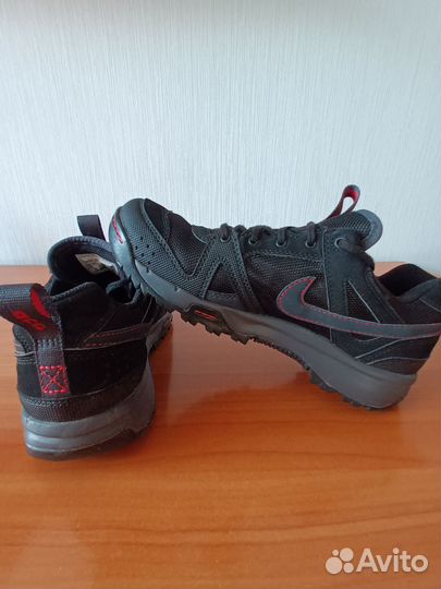 Кроссовки nike детские 38р