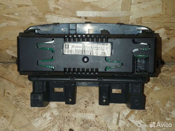 Дисплей информационный шевроле круз 1