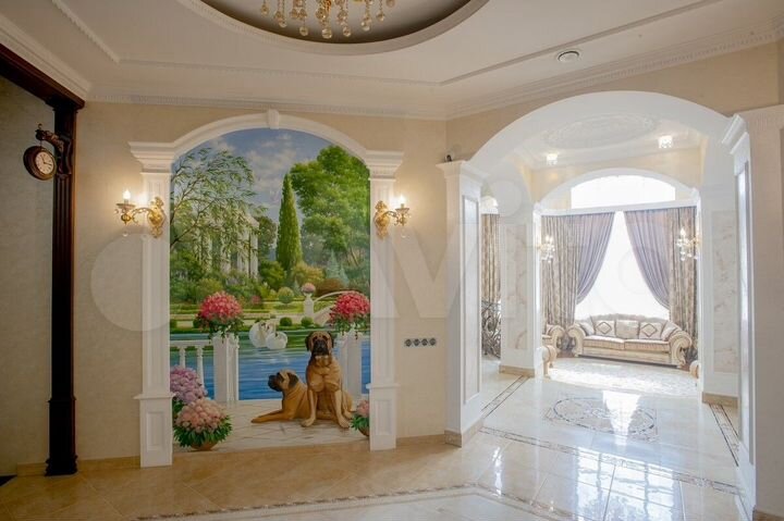 Дом 680 м² на участке 49,9 сот.