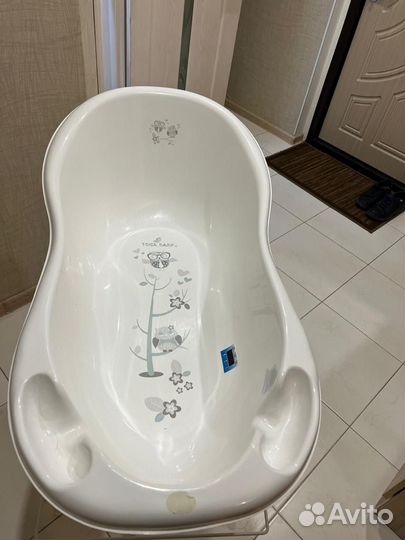 Детская ванночка с подставкой