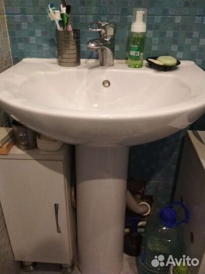 Раковина в ванную бу