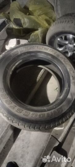 Bridgestone Dueler H/T 265/65 R17