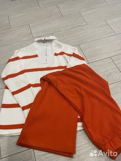 Вязанный брючный костюм