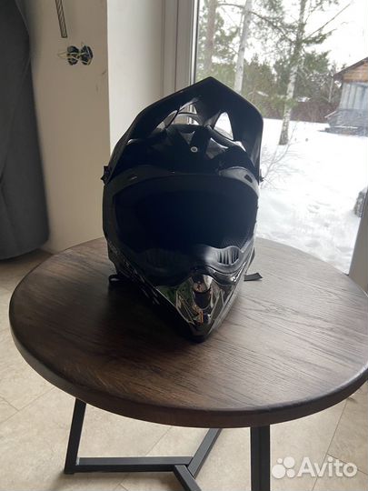 Шлем подростковый мото