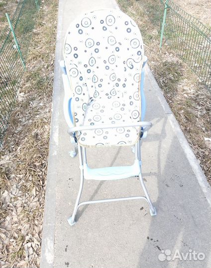 Складной стул для кормления