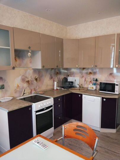 2-к. квартира, 64 м², 9/17 эт.