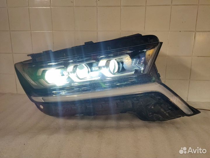 Фара LED передняя правая Kia Sorento 4 MQ4