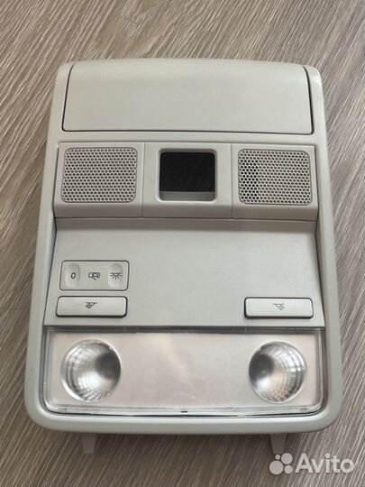 Плафон передний для Volkswagen Passat b7