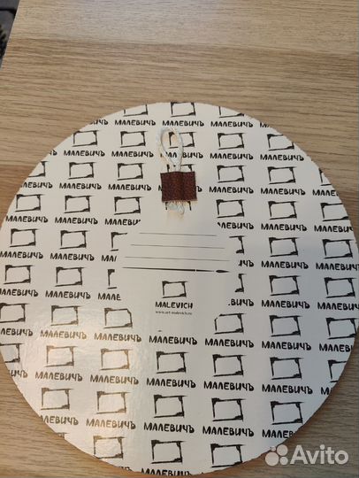 Картина на оргалите 