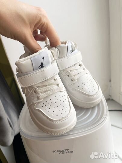 Кеды детские белые 23