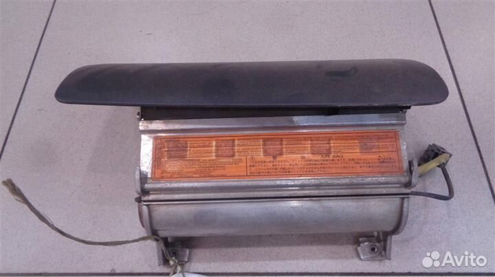 Подушка безопасности пассажирская в торпедо Ford