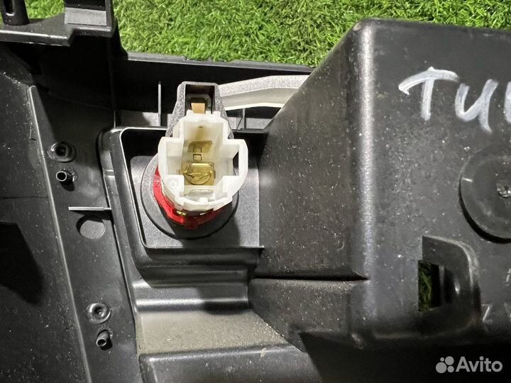 Накладка центральной консоли Volkswagen Tiguan