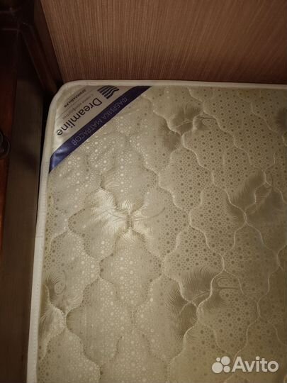 Двухъярусная кровать бу с матрасами