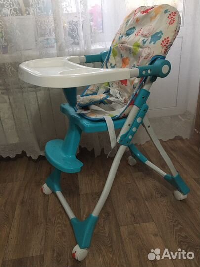 Стульчик для кормления Corol