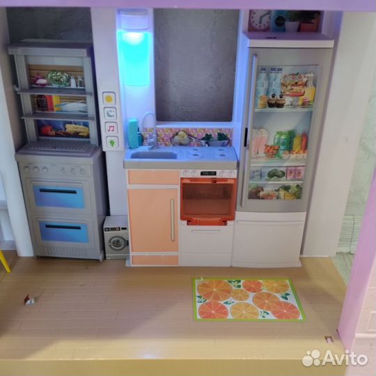 Домик кукольный