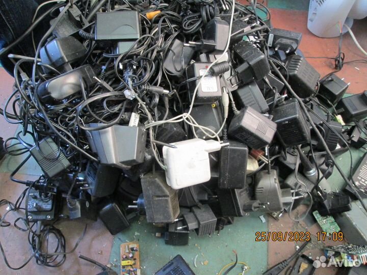 Блоки питания/адаптеры