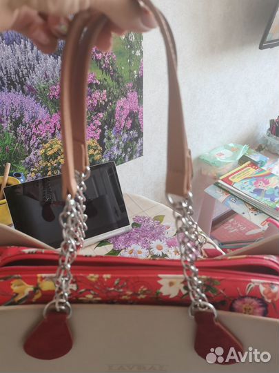 Женская сумка lavral