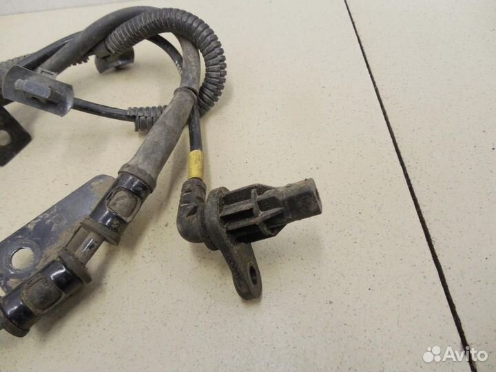 Датчик ABS передний правый Tucson 2004-2010