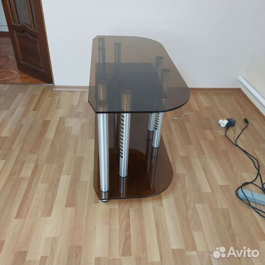 Тумба под телевизор