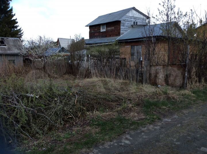 Дача 20 м² на участке 6,5 сот.