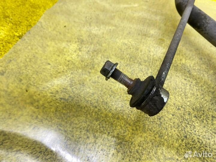 Балка под двс передняя Honda Fit/Shuttle/Grace 138006