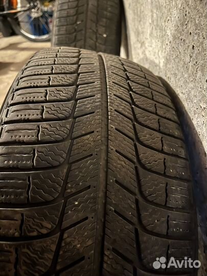 Michelin X-Ice 3 225/60 R18 100H