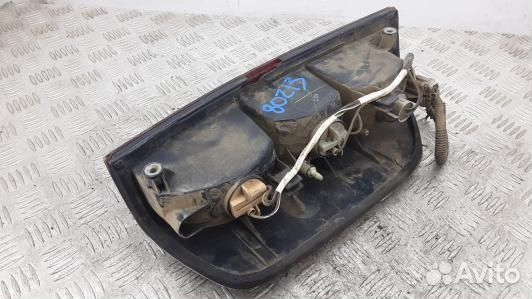 Фонарь задний правый nissan navara D40 (80Z13MY01)