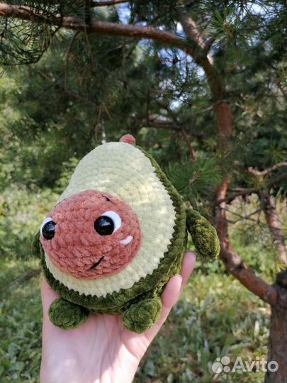 Мягкая игрушка авокадо