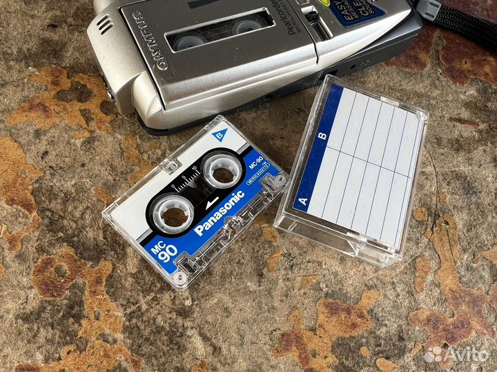 Диктофон olympus кассетный