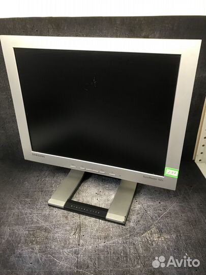 Монитор samsung 152(ж277)